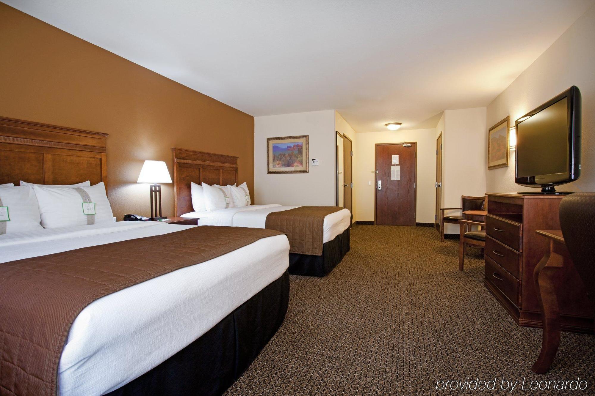 Holiday Inn Express & Suites Trinidad, An Ihg Hotel Экстерьер фото